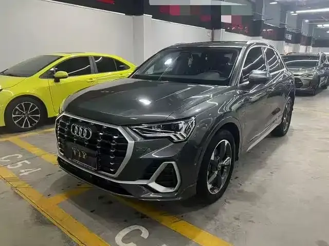Audi Q3 2022 35 TFSI Fashion Dynamic - View 1