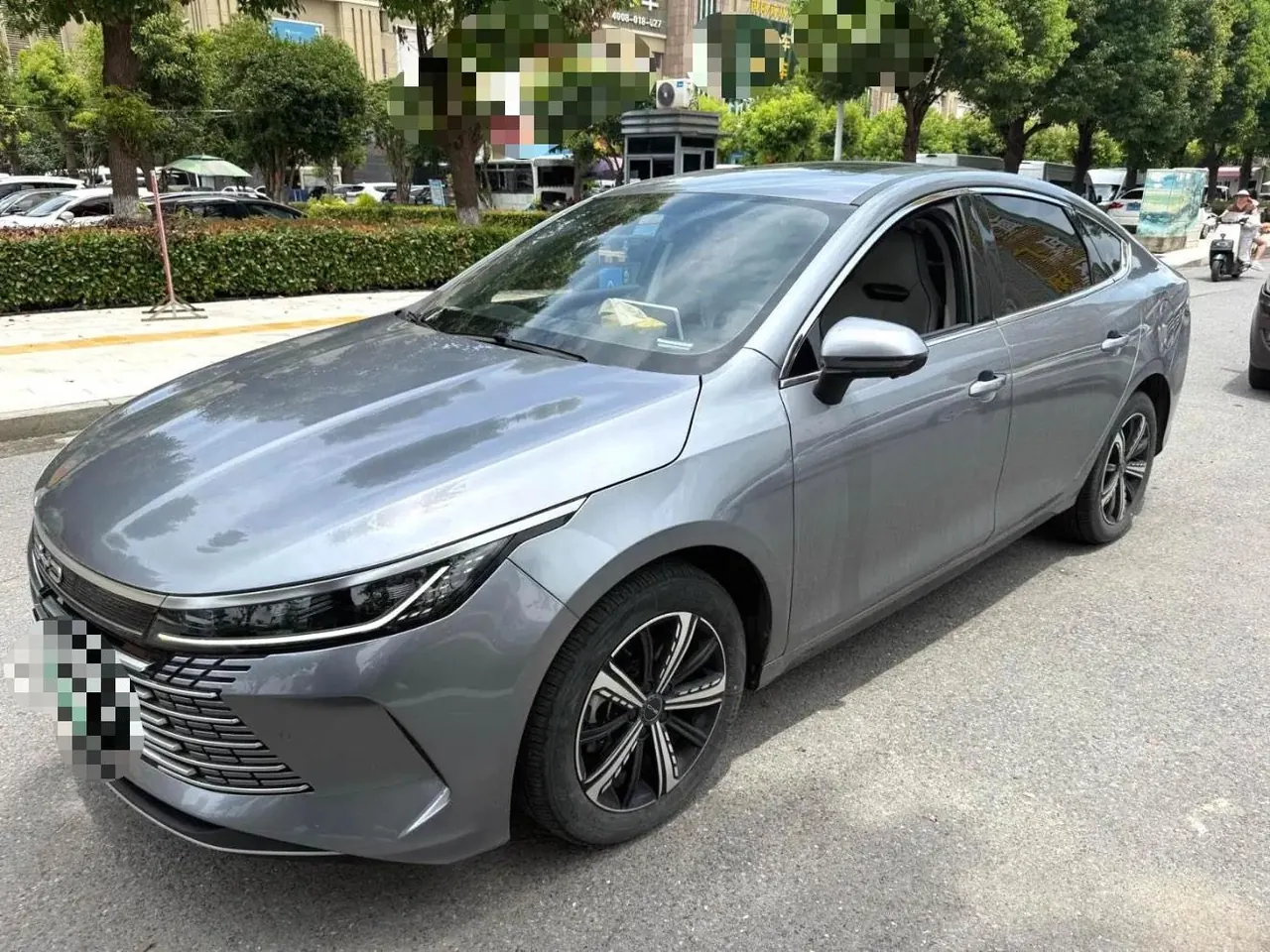 BYD 2023 destroyer 05 DM-i 1.5 stepless 120KM champion version honorable automatic gear - View 1