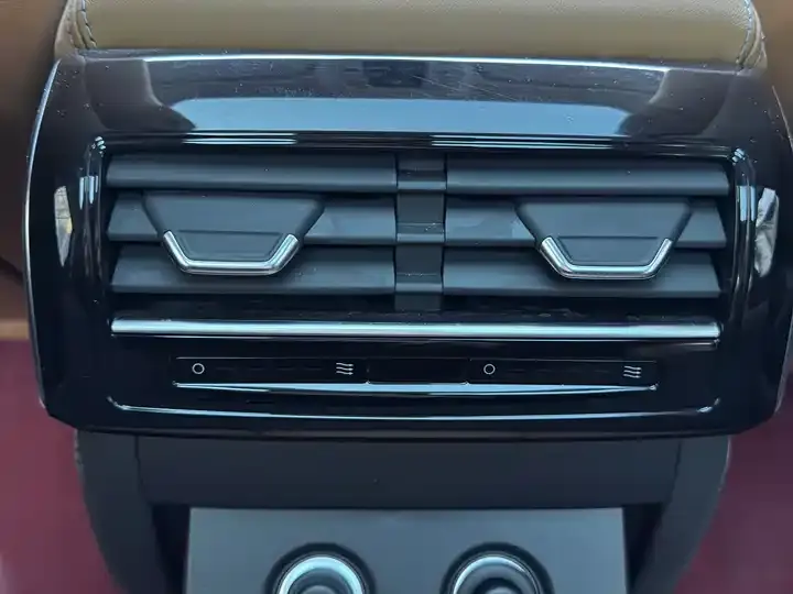 Audi A8 2024 A8L 50 TFSI quattro Selection 3