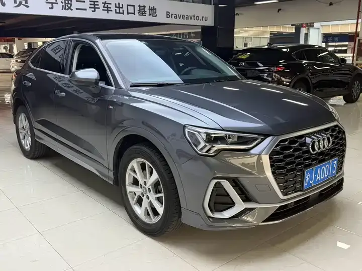Audi Q3 Sportback 2020 35 TFSI aggressive 3