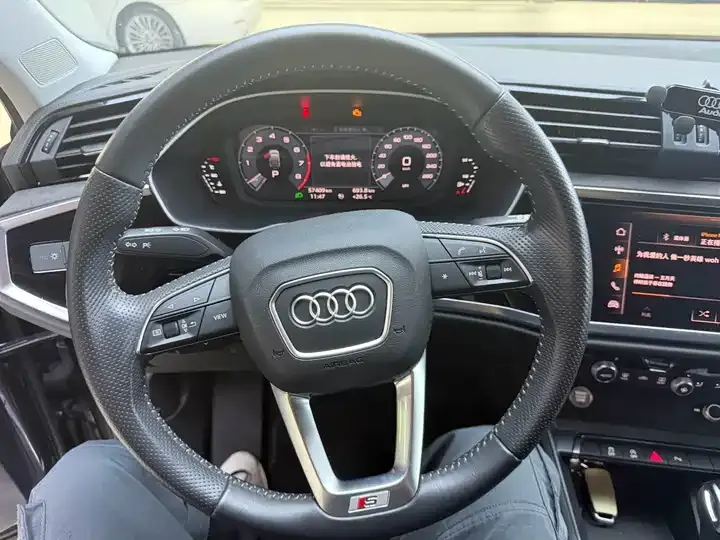 Audi Q3 Sportback 2020 35 TFSI aggressive 5