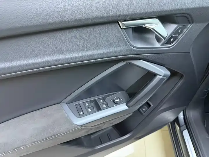 Audi Q3 Sportback 2020 35 TFSI aggressive 9