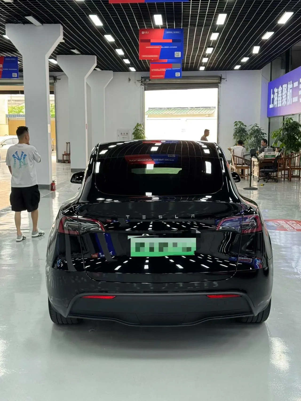 Tesla 2023 Model Y rear-wheel drive version automatic transmission 9