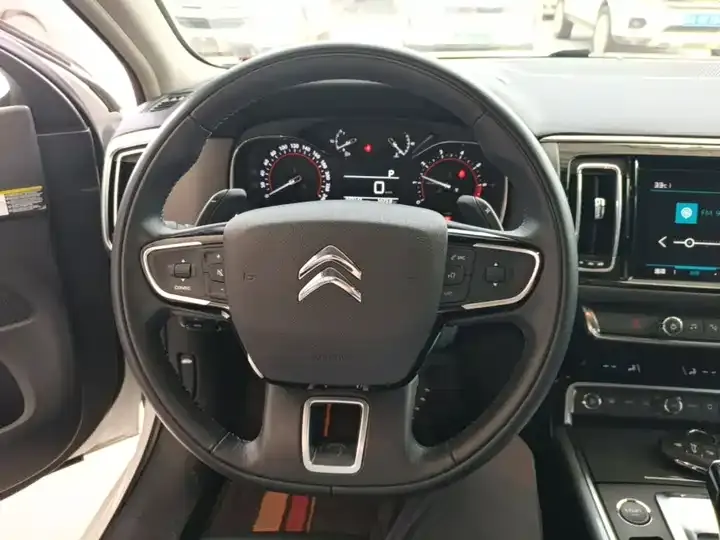 Citroen C6 2021 400THP Comfort Edition 11