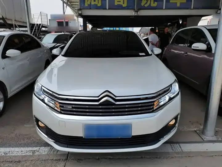 Citroen C6 2021 400THP Comfort Edition 3