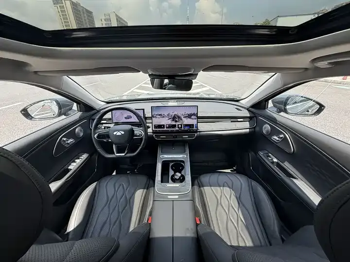 Fengyun A8L 2025 1.5TGDI 145km Standard 10