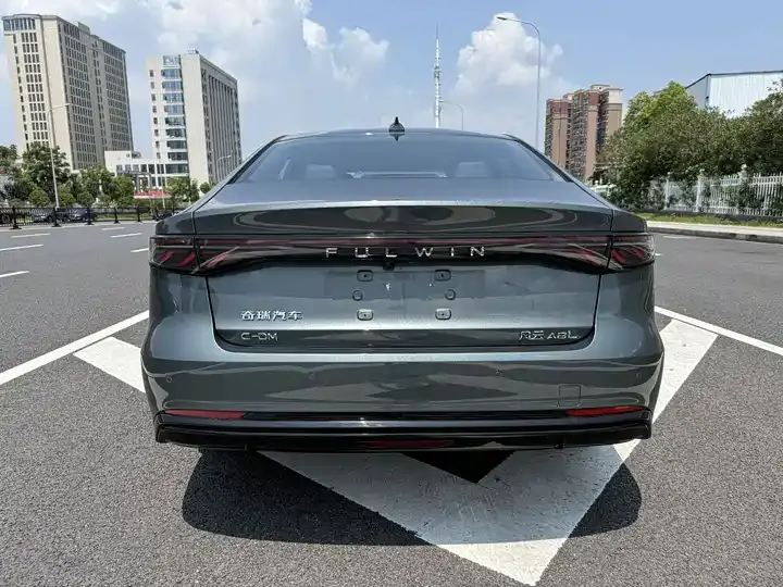 Fengyun A8L 2025 1.5TGDI 145km Standard 5