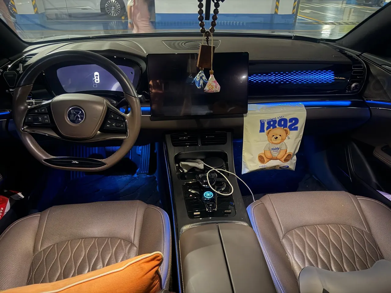 BYD 2020 Han Super Long Endurance Edition Noble Automatic Transmission 7