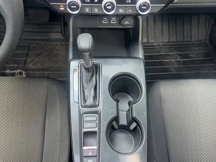 Model 2022 240TURBO CVT Technology Edition 11