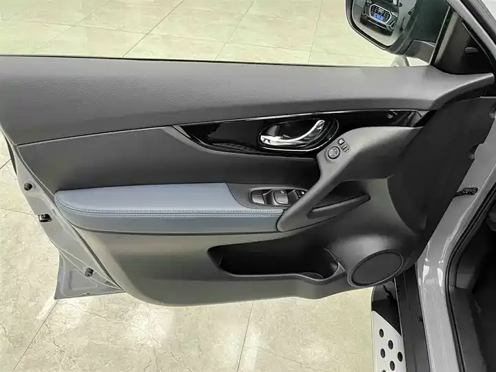 Qijun 2025 Honor 2.0L Two-Drive Leading Edition 4