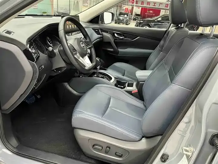 Qijun 2025 Honor 2.0L Two-Drive Leading Edition 5
