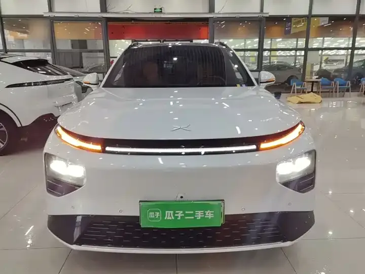 Xpeng G9 2022 702 Max 3