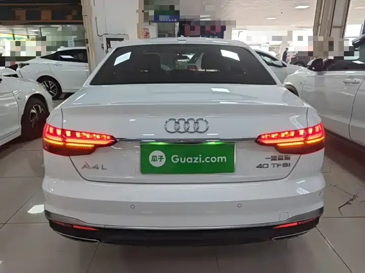 Audi A4L 2023 40 TFSI Fashion Dynamic 6