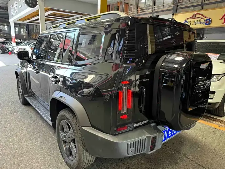 Jetour Traveler 2023 1.5T Two-Drive Discovery PRO 10