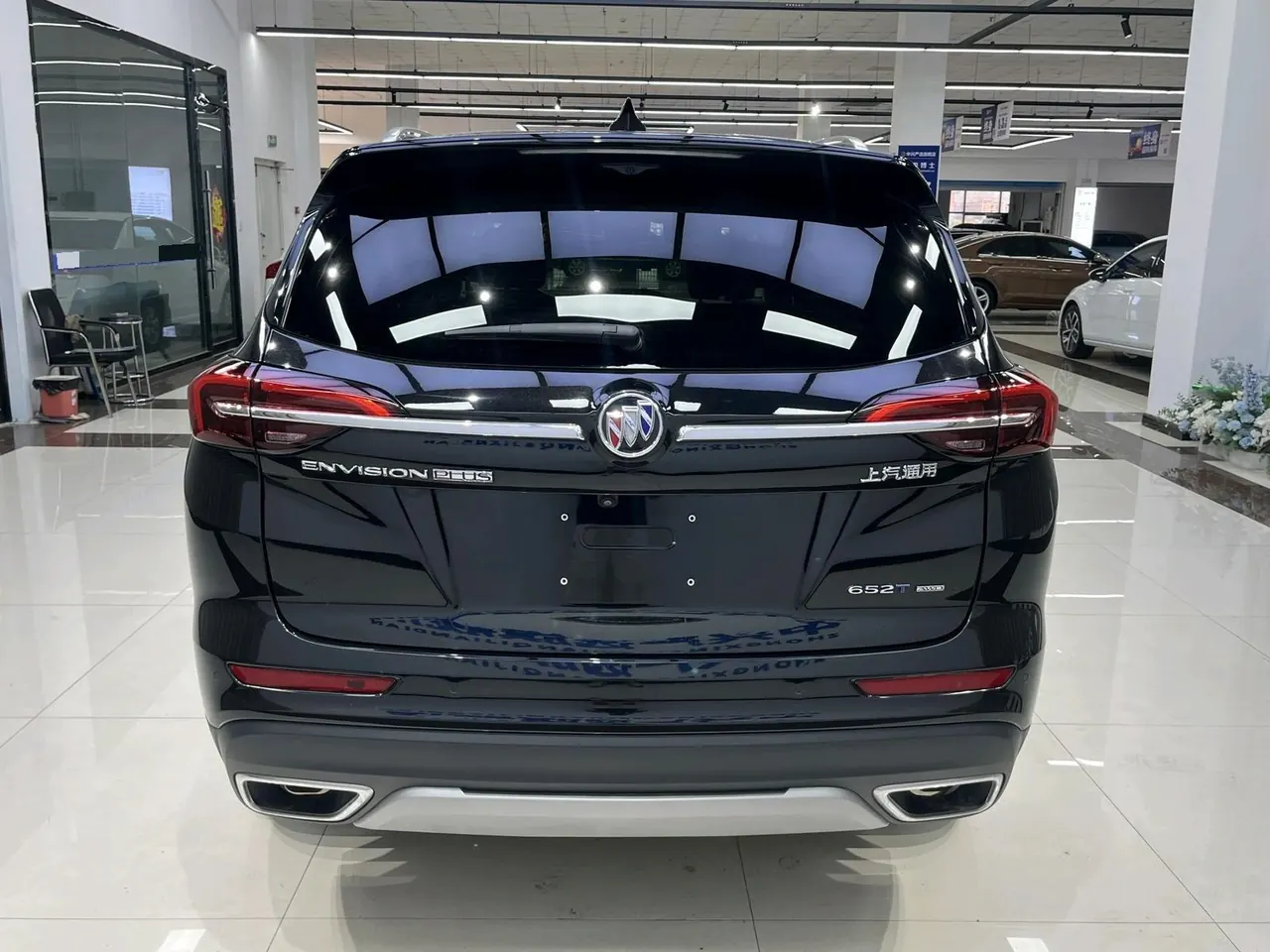 Buick 2023 Angkewei Plus 48V 2.0T 652T 4-wheel drive luxury 5-seat automatic gear 4