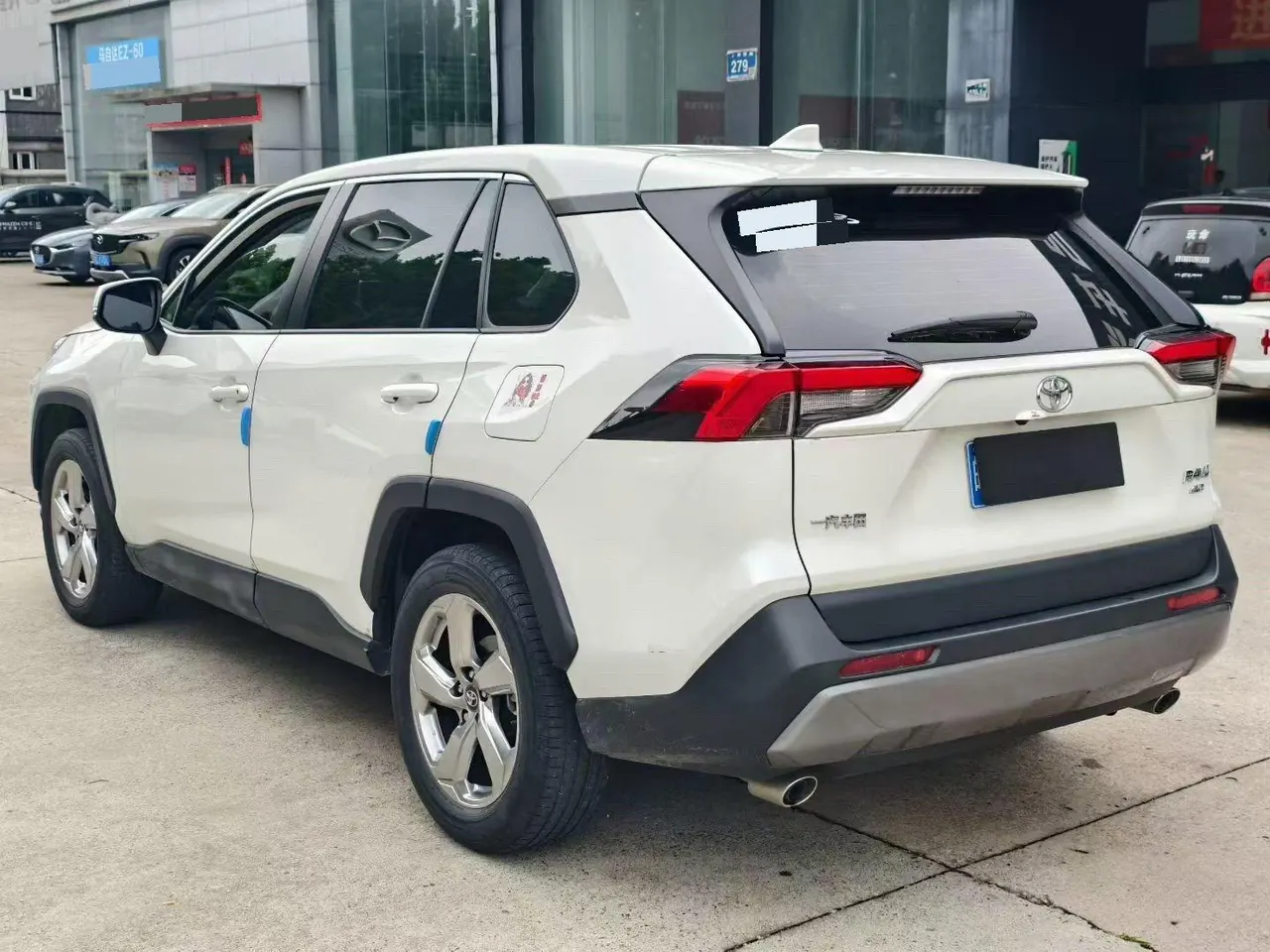 Toyota 2020 RAV4 Rongfeng 2.0 Stepless Four-wheel Drive Fashion Edition Automatic Gear 8