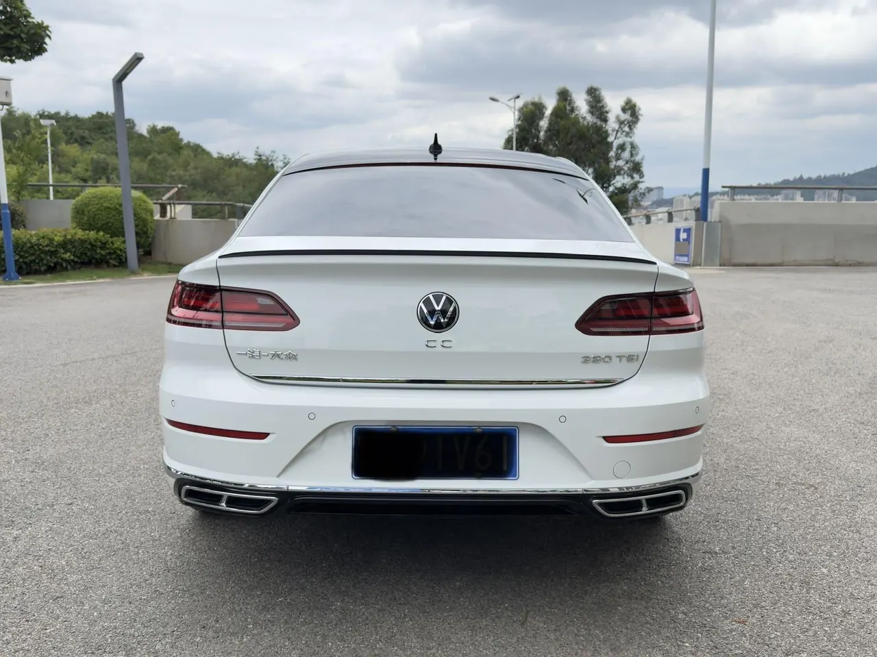 Volkswagen 2023 CC 2.0TSI 380TSI eye-catching automatic gear 4