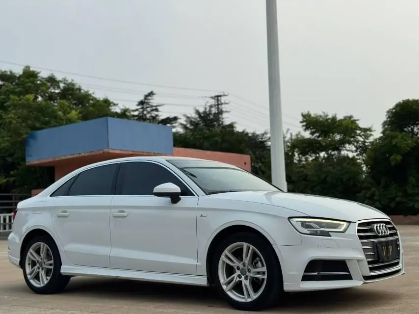 Audi 2020 A3 Limousine 1.4TFSI 35TFSI Fashion Automatic 3