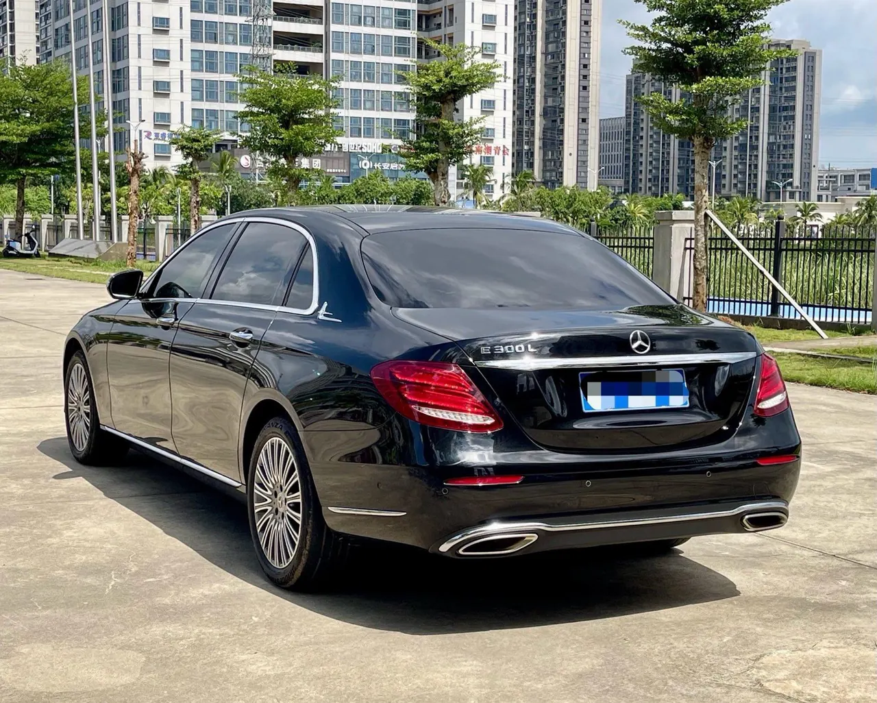 Mercedes Benz E-Class 2020 E 300 L 2.0T Sports Fashion Automatic Gear 5