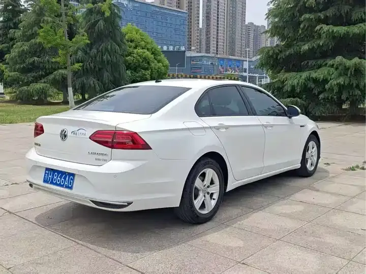 Ling Du 2019 230TSI DSG Vision Edition Country VI 4