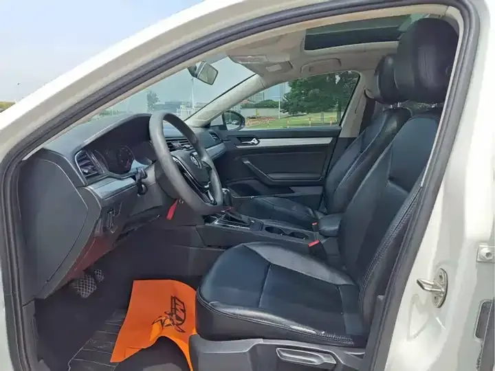 Ling Du 2019 230TSI DSG Vision Edition Country VI 7
