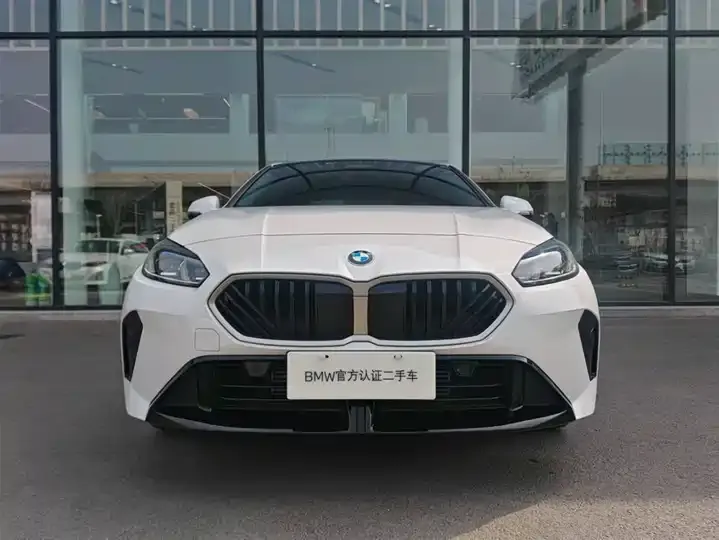 BMW 2 Series 2025 225L M Sports Suit 2