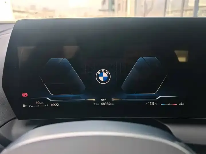 BMW 2 Series 2025 225L M Sports Suit 5
