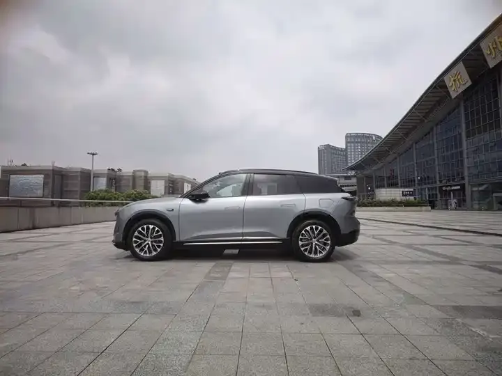NIO ES6 2025 75kWh 8