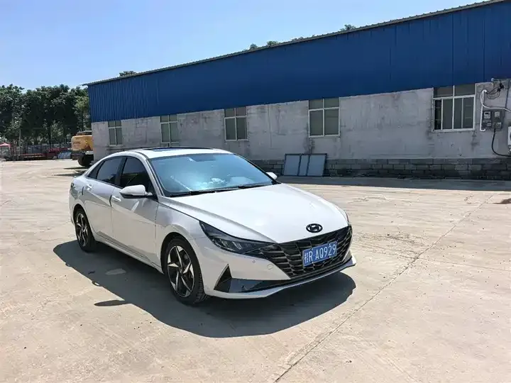 Elantra 2021 1.5L CVT GLX Elite Edition 2