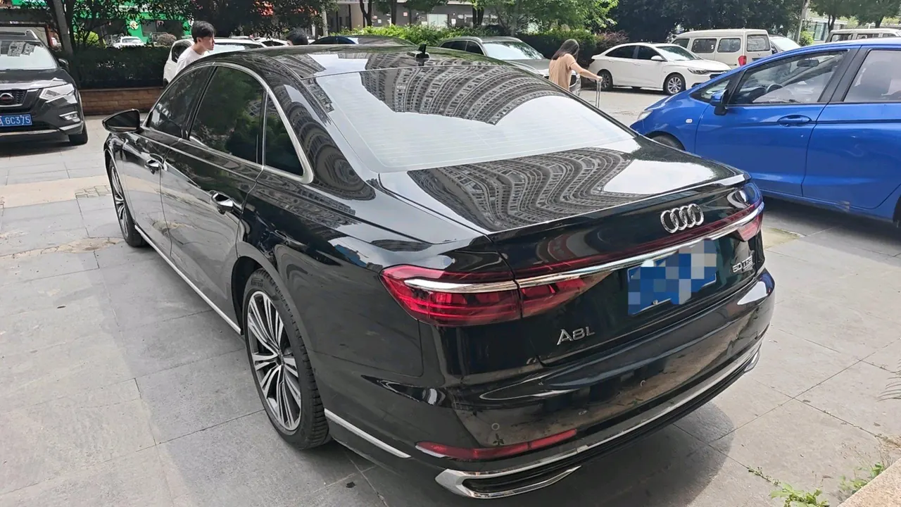 Audi A8L (Imported) 2023 A8L 48V 3.0TFSI 50TFSI Quattro Automatic Gear Selection 3