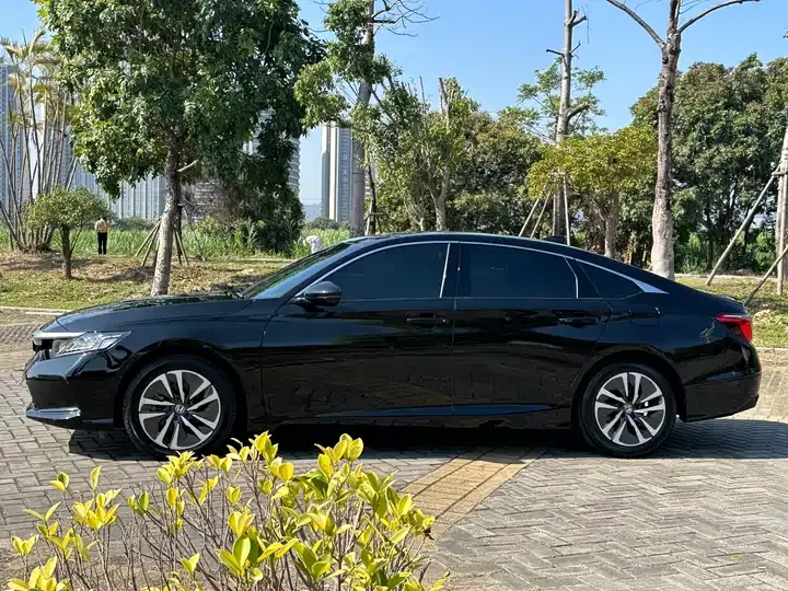 Inspire 2022 Model, Sporty Hybrid, 2.0L, Jingzhi Edition 4