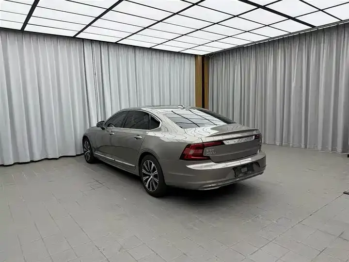 Volvo S90 2021 B5 Zhiyi Deluxe Edition 7
