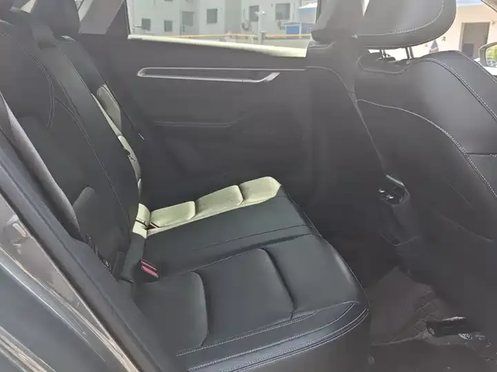 Emgrand 2025 4th Generation 1.5L CVT Longteng Edition 10
