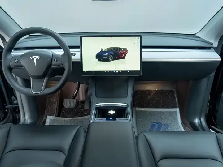 Model Y 2023 rear-wheel drive version 11