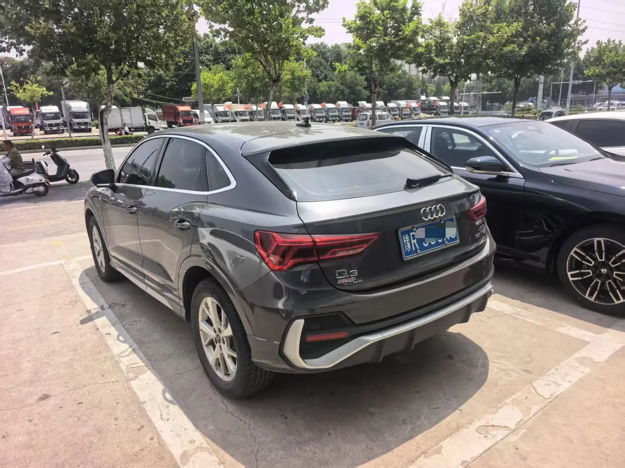 Audi 2020 Q3 Sportback 1.4TFSI 35TFSI aggressive automatic gear 3