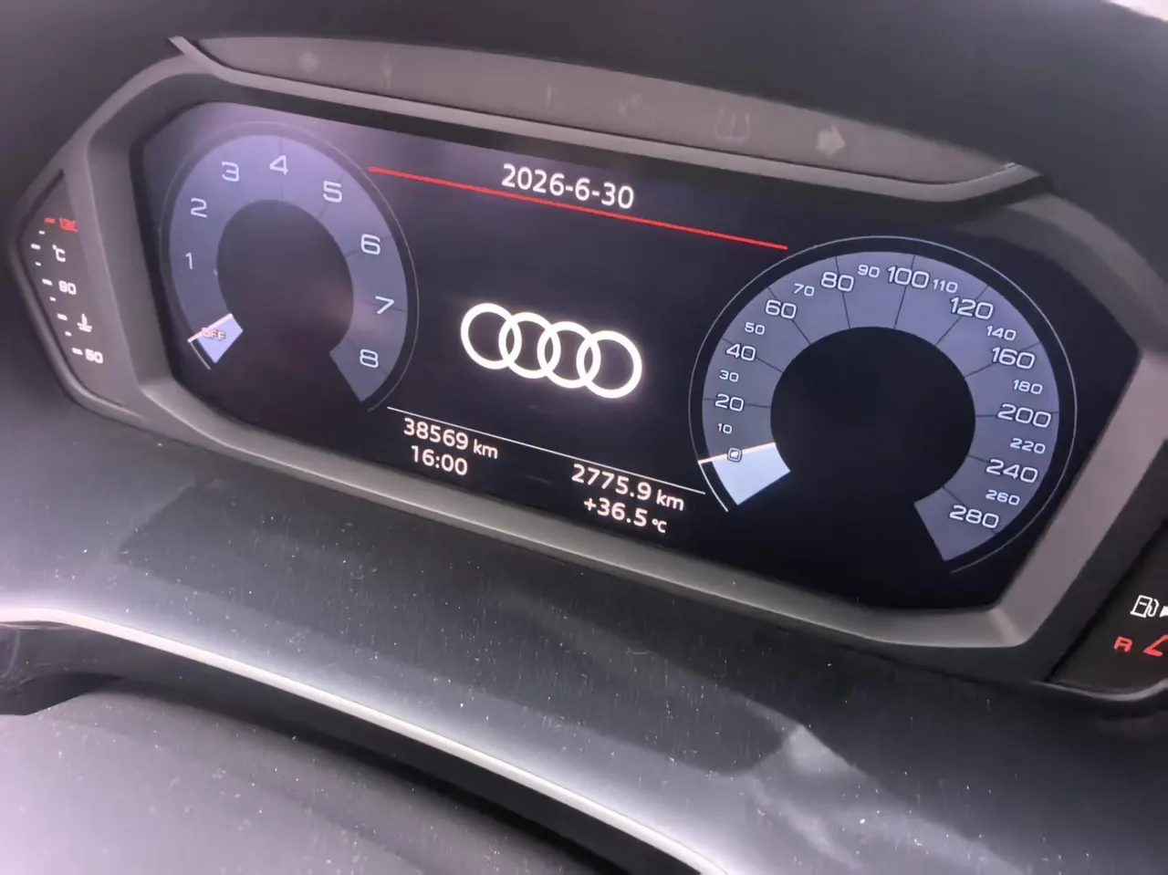 Audi 2020 Q3 Sportback 1.4TFSI 35TFSI aggressive automatic gear 4