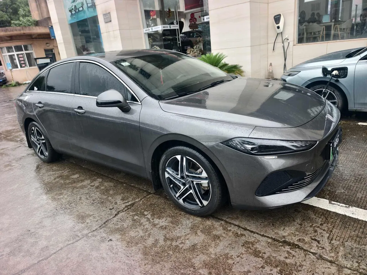Roewe 2023 D7 DMH 1.5 125km Exceed Edition Automatic Gear 2