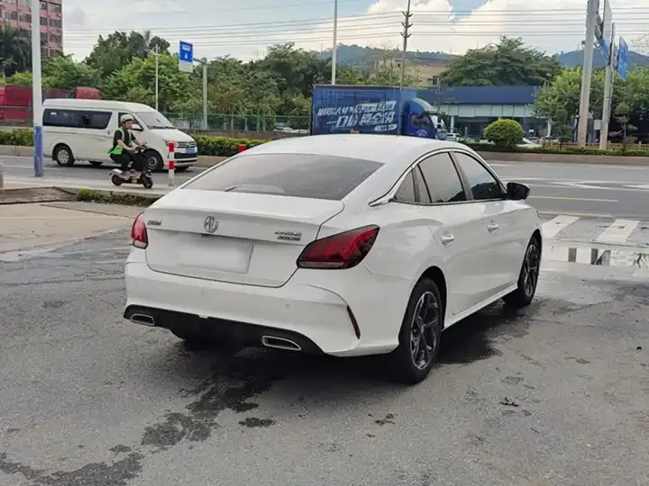 MG5 2023 300TGI DCT Premium Edition 11