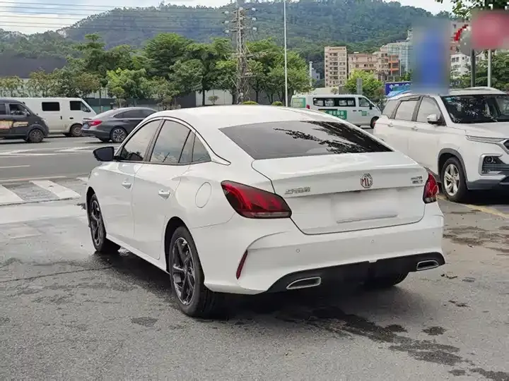 MG5 2023 300TGI DCT Premium Edition 8