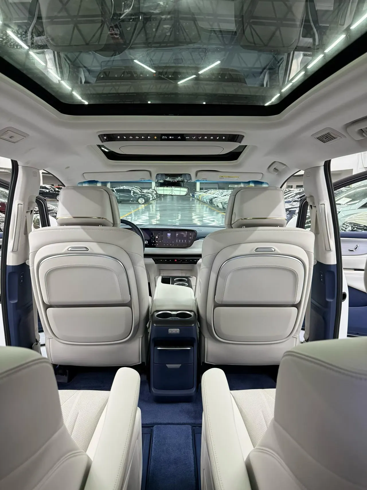 Buick 2024 GL8 Lu Zun PHEV 1.5T Luxury Edition 7-seat Automatic Gear 9