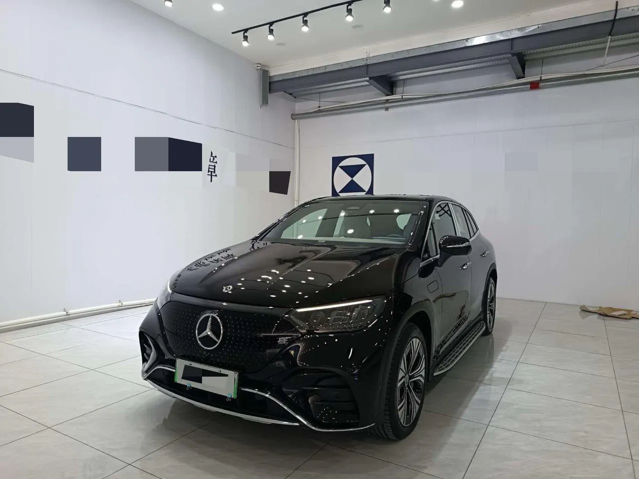 Open image lightbox: Mercedes Benz 2026 EQE SUV 500 4MATIC EQE SUV 500 4MATIC Pioneer Edition Automatic