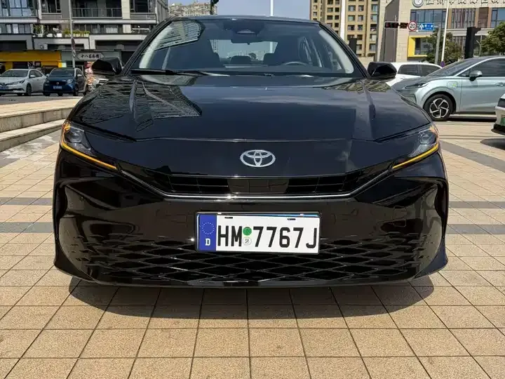 Camry 2024 2.0G Premium Edition 2