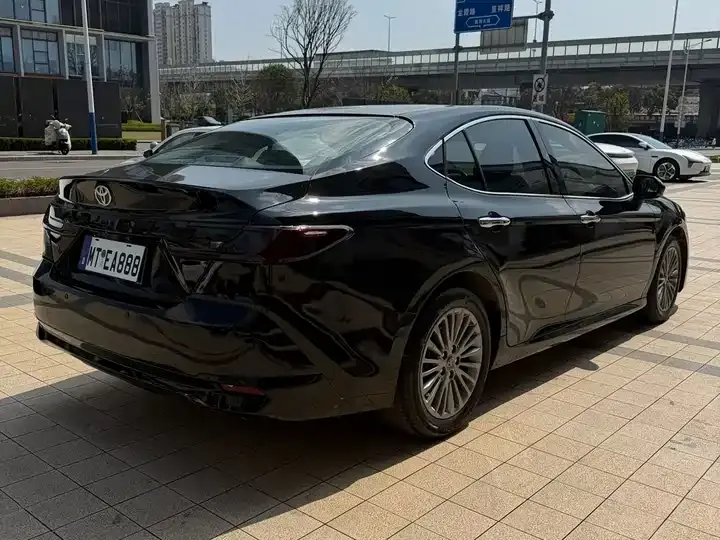 Camry 2024 2.0G Premium Edition 8