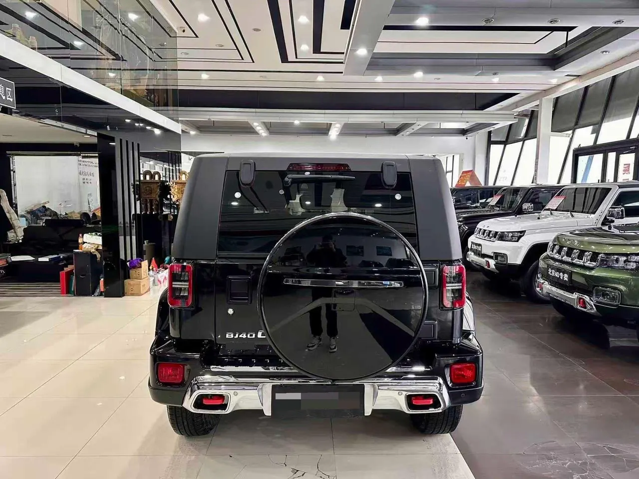 Beijing 2020 BJ40 2.0T 4WD City Hunter Edition Extreme Automatic Gear 3