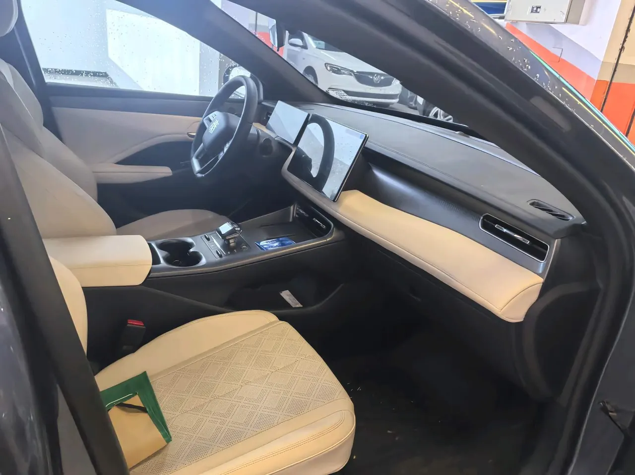 BYD 2024 Qin L DM-i 1.5 stepless 120KM Exceed automatic gear 6