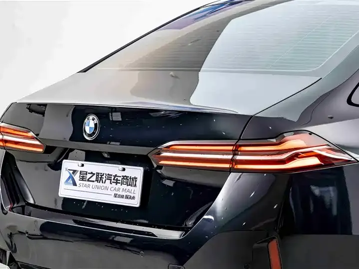 BMW 5 Series 2024 525Li M Sports Suit 8