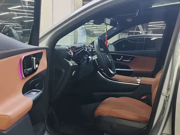 Mercedes Benz GLC 2024 GLC 300 L 4MATIC Dynamic 5-seat 7