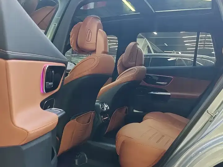 Mercedes Benz GLC 2024 GLC 300 L 4MATIC Dynamic 5-seat 9
