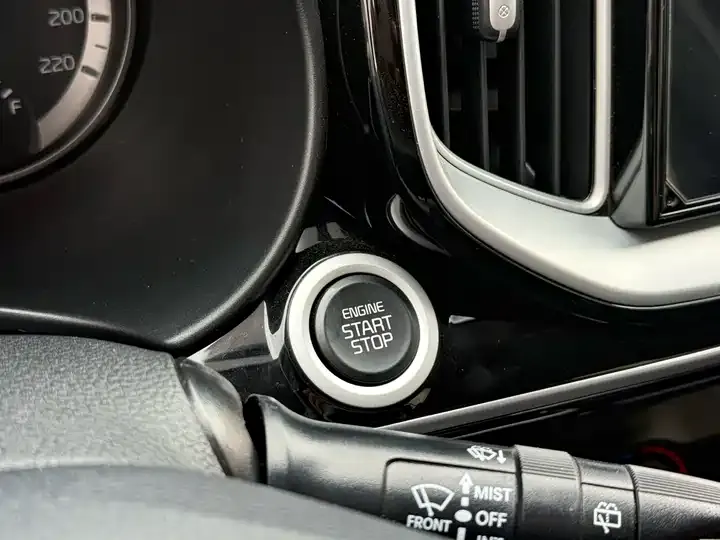Yi Pao 2021 1.4L CVT Sunroof 8