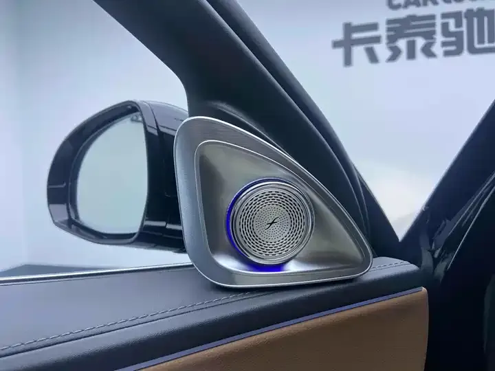Mercedes Benz E Class 2025 E 300 L Luxury Model 8